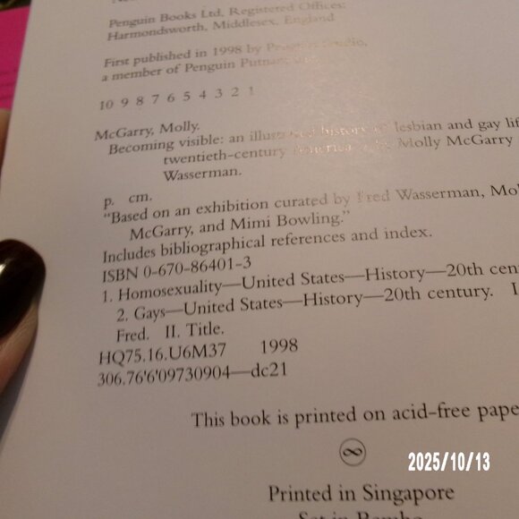 Becoming Visible Molly McGarry and Fred Wasserman hardcover GLBTQ Queer His EXC - Picture 5 of 6